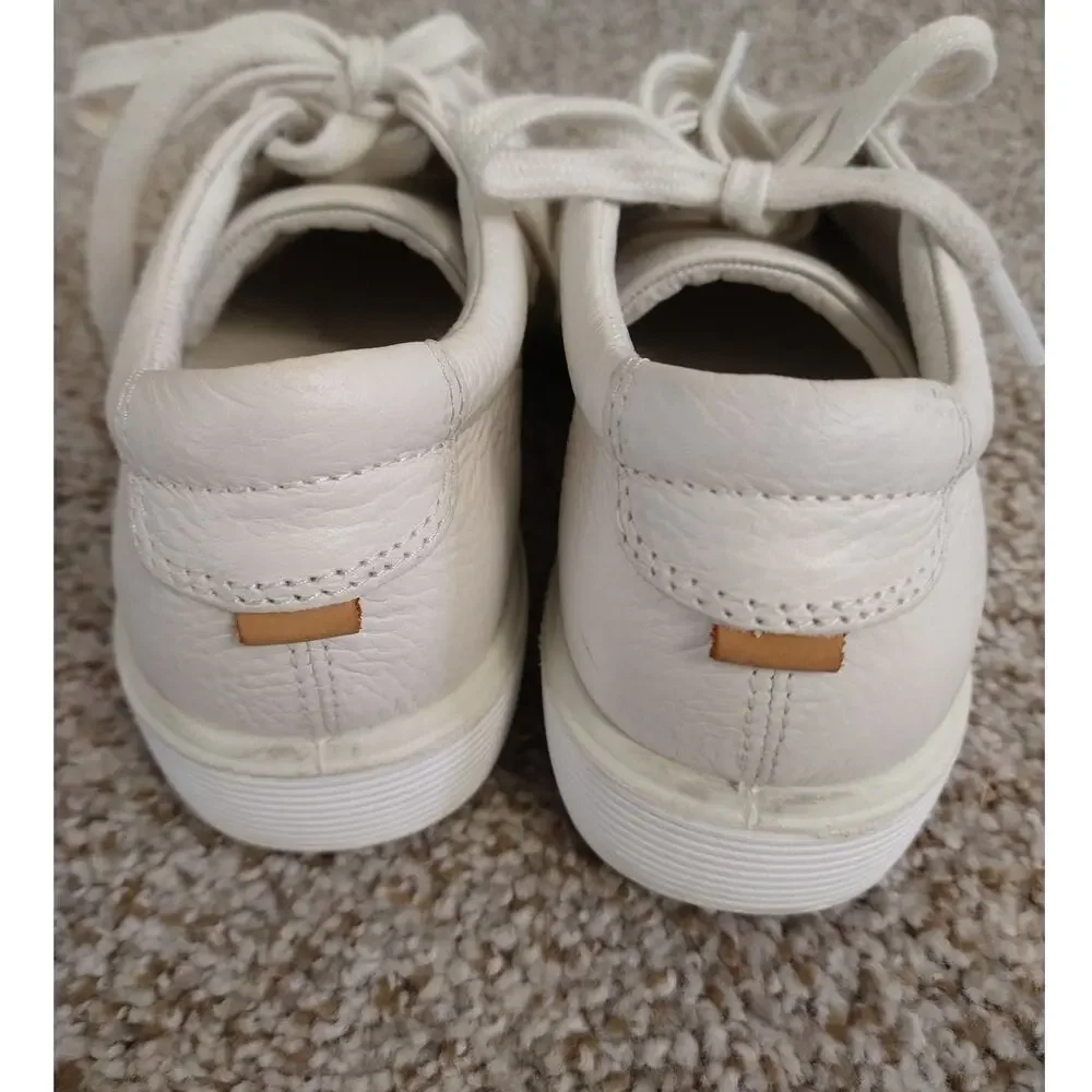 Ecco White Leather Low-Top Sneakers